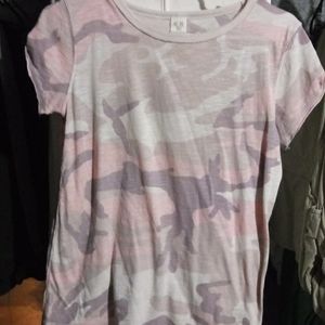 We the Free camouflage t-shirt